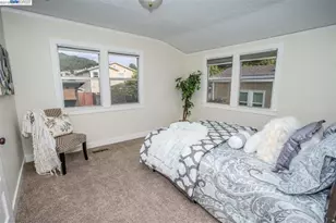7932 Earl St, Oakland, CA 94605 - Photo 6