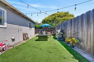 1852 Laguna St, Seaside, CA 93955 - Photo 18