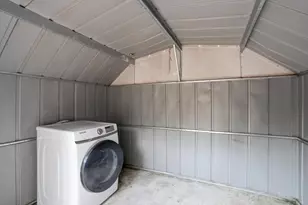909 Baines St, East Palo Alto, CA 94303 - Photo 52