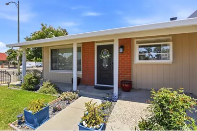 3876 Mare Place Ct, San Jose, CA 95121 - Photo 4