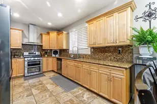 1906 Whitman St, Salinas, CA 93906 - Photo 6