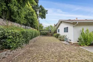 1563 Heron Ave, Sunnyvale, CA 94087 - Photo 22