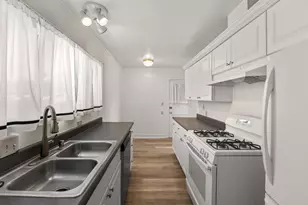1099 David Ave, Monterey, CA 93940 - Photo 10