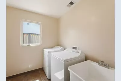 135 Belcrest Dr, Los Gatos, CA 95032 - Photo 28