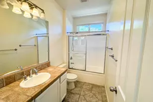9400 Trolio Way, Elk Grove, CA 95624 - Photo 16