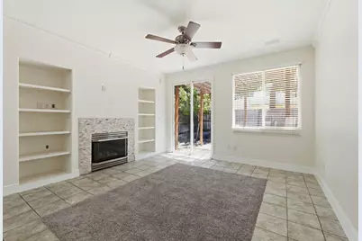9400 Trolio Way, Elk Grove, CA 95624 - Photo 6