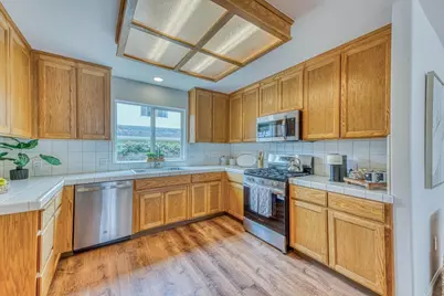 172 Paddon Pl, Marina, CA 93933 - Photo 16