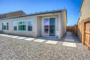 7436 Musa Grv Ave, Bakersfield, CA 93313 - Photo 12
