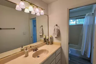 206 Meadow Creek Ct, Oakley, CA 94561 - Photo 20