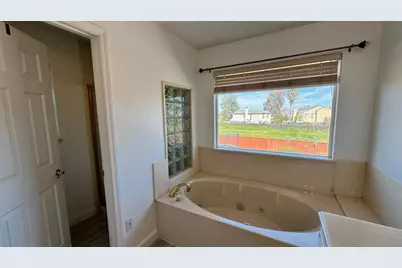 206 Meadow Creek Ct, Oakley, CA 94561 - Photo 34