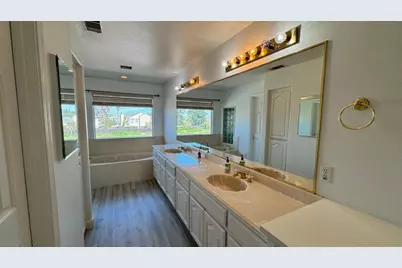 206 Meadow Creek Ct, Oakley, CA 94561 - Photo 34
