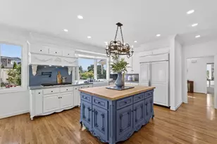 22 Hollins Dr, Santa Cruz, CA 95060 - Photo 10