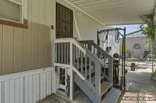 2900 Fairview Rd 20, Hollister, CA 95023 - Photo 8