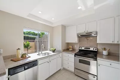 3121 Loma Verde Dr 26, San Jose, CA 95117 - Photo 16