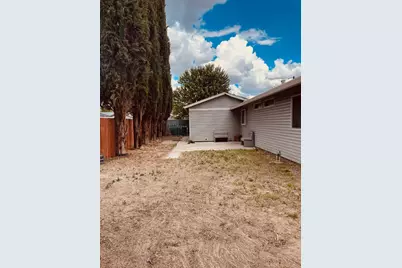 15133 Ryhiner Ln, Lathrop, CA 95330 - Photo 12