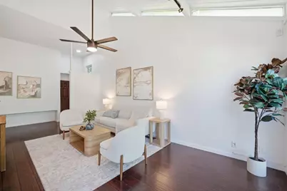 824 Kingfisher Ter, Sunnyvale, CA 94087 - Photo 4