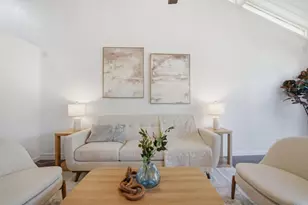 824 Kingfisher Terrace, Sunnyvale, CA 94087 - Photo 6