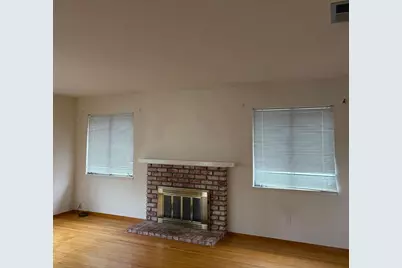 34 Cottage Ln, San Carlos, CA 94070 - Photo 8