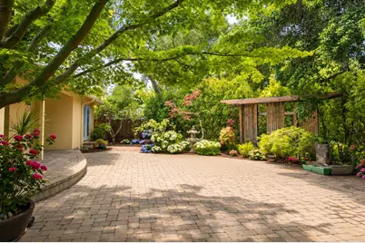 1138 Laureles, Los Altos, CA 94022 - Photo 8