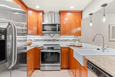 905 Apricot Ave G, Campbell, CA 95008 - Photo 4