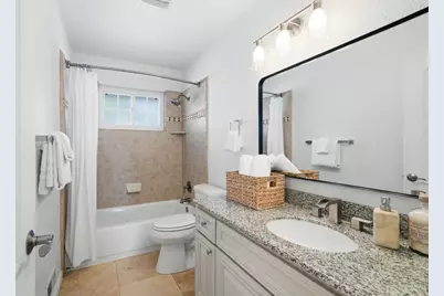 1090 Celilo Dr, Sunnyvale, CA 94087 - Photo 28