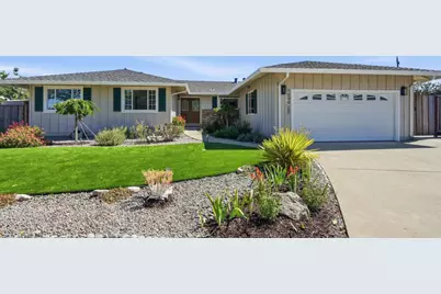 1090 Celilo Dr, Sunnyvale, CA 94087 - Photo 2