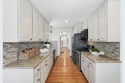 1090 Celilo Dr, Sunnyvale, CA 94087 - Photo 18