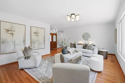 1090 Celilo Dr, Sunnyvale, CA 94087 - Photo 6