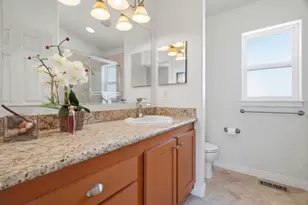 135 Creekside Village Dr, Los Gatos, CA 95032 - Photo 18