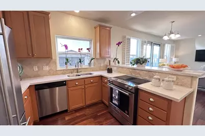 135 Creekside Village Dr, Los Gatos, CA 95032 - Photo 8