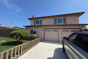 1394 Lowell St, Seaside, CA 93955 - Photo 2