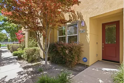 927 Highland Ter, Sunnyvale, CA 94085 - Photo 2