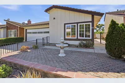1735 Chesterton Cir, San Jose, CA 95133 - Photo 2