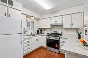 1349 Via Deste 80, Livermore, CA 94551 - Photo 14