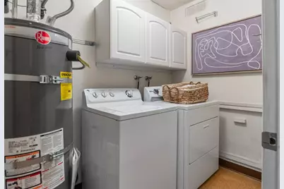 1020 Kenbridge Ct, Sunnyvale, CA 94087 - Photo 12