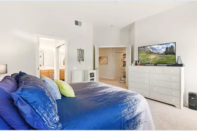 633 Swallowtail Ct, Brisbane, CA 94005 - Photo 12