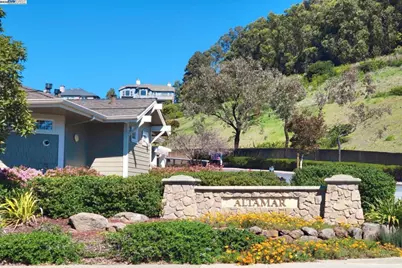 633 Swallowtail Ct, Brisbane, CA 94005 - Photo 30