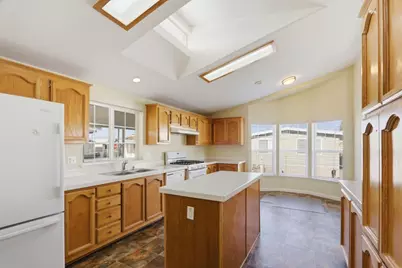 1085 Tasman Dr 840, Sunnyvale, CA 94089 - Photo 12