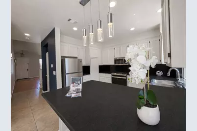 73 Images Cir, Milpitas, CA 95035 - Photo 4