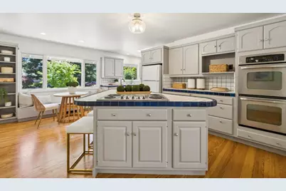1114 Laureles Dr, Los Altos, CA 94022 - Photo 14
