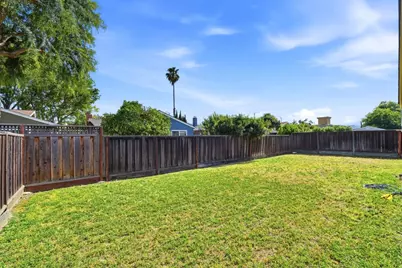 Tuscarora Dr, San Jose, CA 95123 - Photo 48