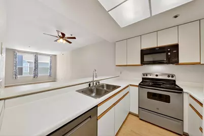 411 Park Ave 327, San Jose, CA 95110 - Photo 10
