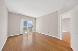 411 Park Ave 327, San Jose, CA 95110 - Photo 18