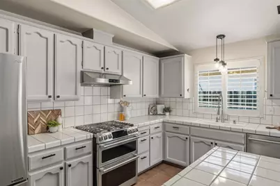 750 Ruger Ct, Hollister, CA 95023 - Photo 6
