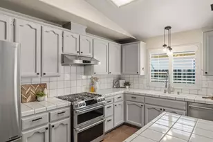 750 Ruger Ct, Hollister, CA 95023 - Photo 6