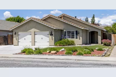 750 Ruger Ct, Hollister, CA 95023 - Photo 1