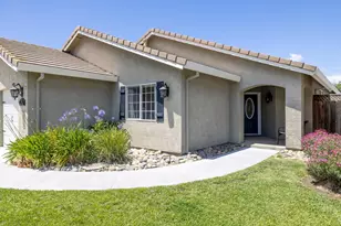 750 Ruger Ct, Hollister, CA 95023 - Photo 2