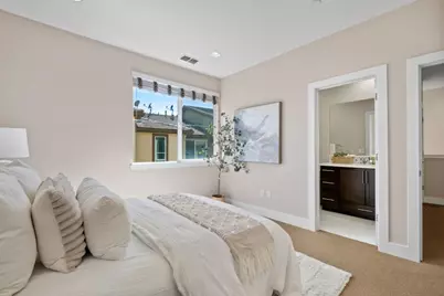 1315 Venturi Dr 2, San Jose, CA 95132 - Photo 30