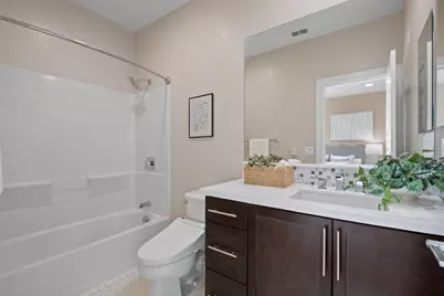 1315 Venturi Dr 2, San Jose, CA 95132 - Photo 34