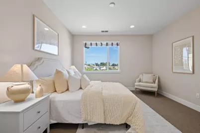 1315 Venturi Dr 2, San Jose, CA 95132 - Photo 38
